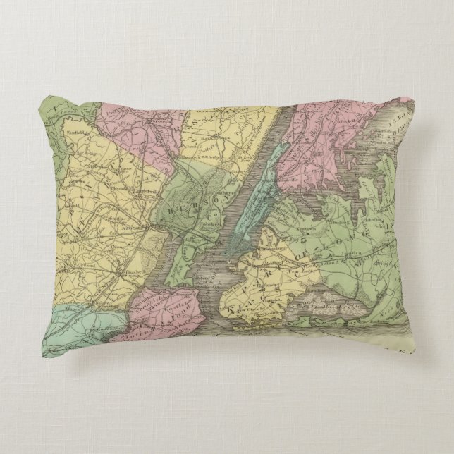 Map of the New York Decorative Cushion (Front)