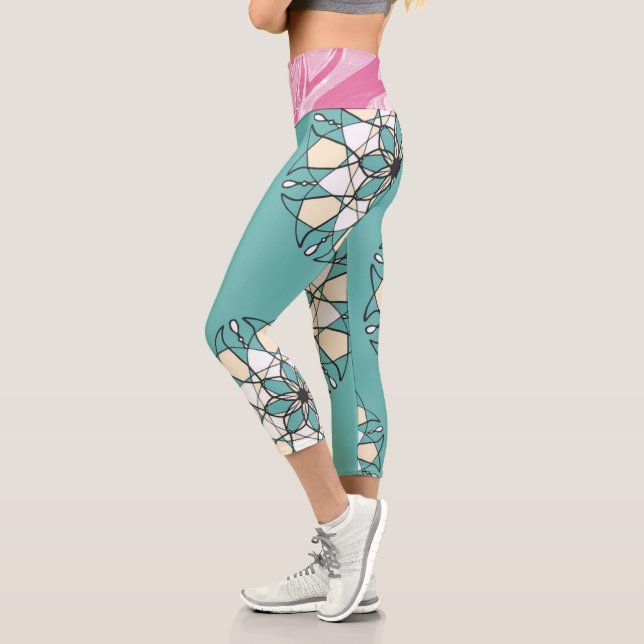 Marble And A_Cricle  Capri Leggings (Left)