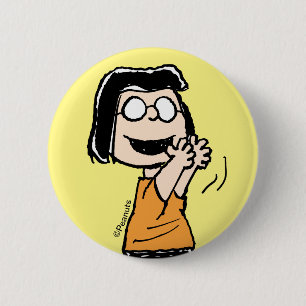 Marcie Clapping 6 Cm Round Badge
