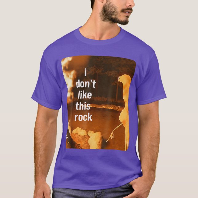 Marcushe Worm Robert Meme I Dont Likehis Rock vint T-Shirt (Front)