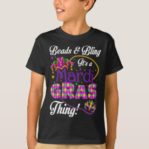 Mardi Gras Beads And Bling Beads Mask Feathers Jes T-Shirt