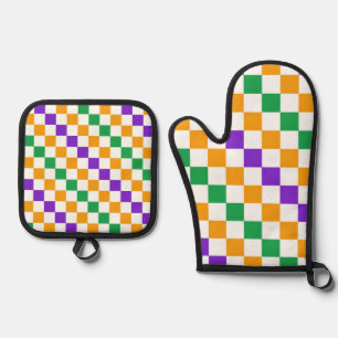 Mardi gras diagonal chequerboard pattern oven mitt & pot holder set