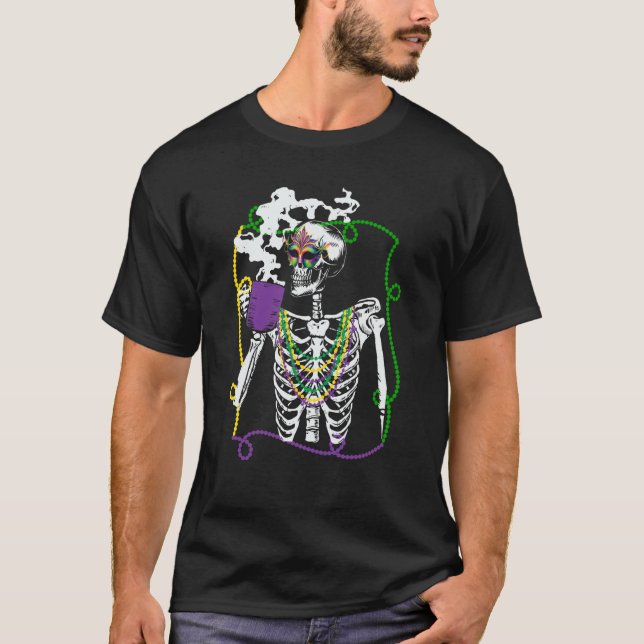 Mardi Gras Skeleton Drinking Coffee Mask Beads Fat T-Shirt (Front)