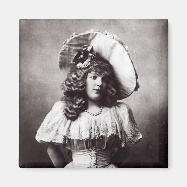 Marie Lloyd Magnet (Front)