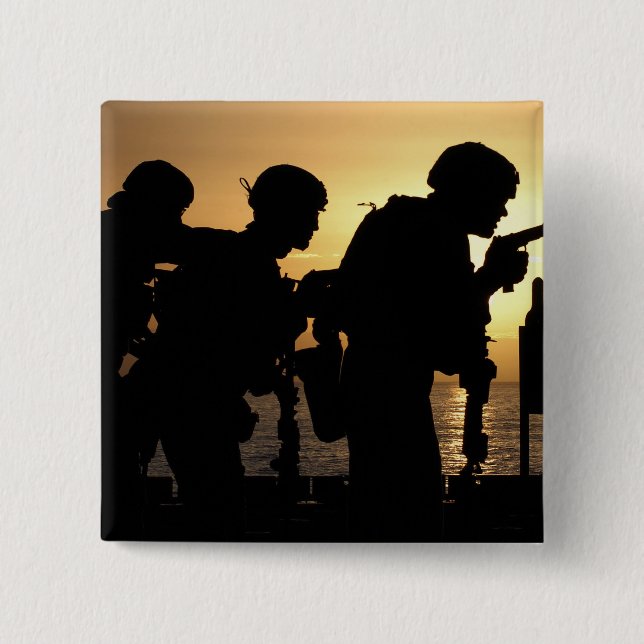 Marines fire 9mm handguns 15 cm square badge (Front)