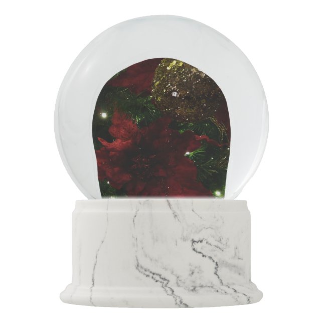 Maroon and Gold Christmas Tree i Holiday Snow Globe (Front)