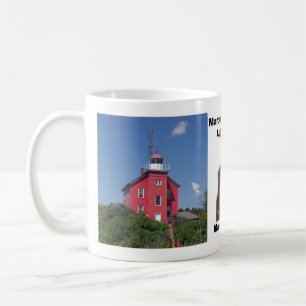 Marquette Harbour Lighthouse mug