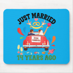 Married 14 Years Ago Funny 14th Anniversary Couple Mouse Mat