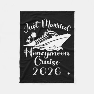 Married 2026 Wedding Ring Matching Honeymoon Fleece Blanket