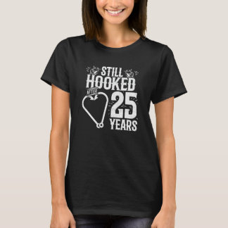 Married 25 Years - Fishing Couple - 25th Wedding A T-Shirt