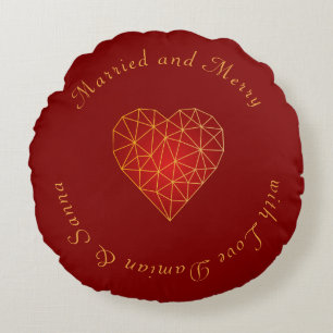 Married and merry geometric gold red heart love round cushion
