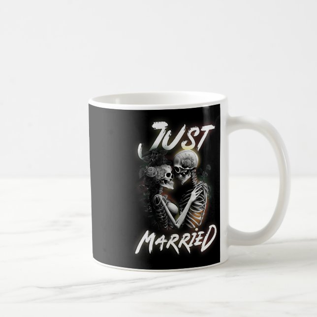 Married Halloween Skeleton Bride And Groom Wedding Coffee Mug (Right)