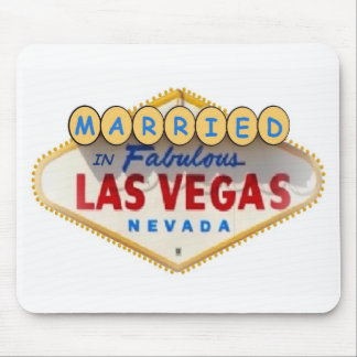 Married In Fabulous Las Vegas Mousepad