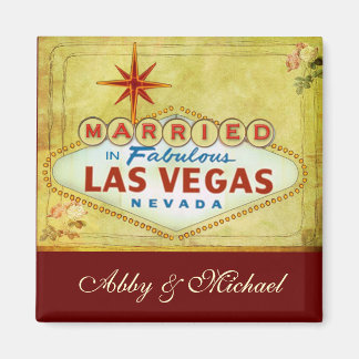Married in Fabulous Las Vegas - Vintage Magnet