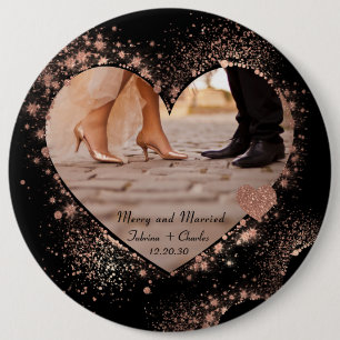Married & Merry Rose Gold Twinkling Lights Photo 6 Cm Round Badge