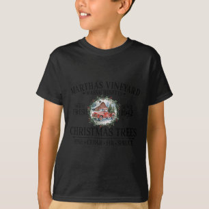 Martha's Vineyard Ma Christmas Trees Red Truck Bla T-Shirt