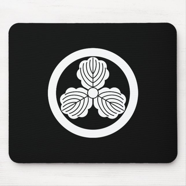 Maru ni Mitsukashiwa Mouse Mat (Front)