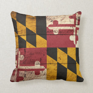 Maryland State Flag on Old Wood Grain Cushion