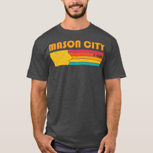 Mason City Iowa Vintage Distressed Souvenir T-Shirt