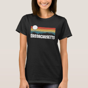 Massachusetts Vintage Sunset 80s Retro Summer Stat T-Shirt