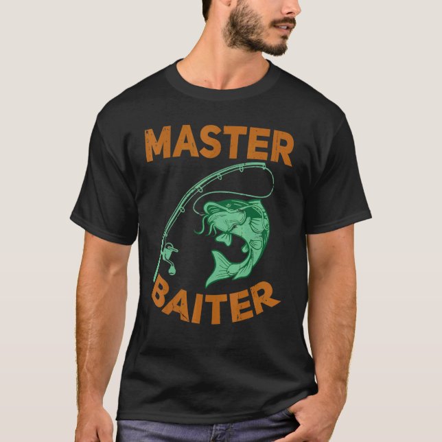 Master Baiter  Wels Catfish Hunter 1 T-Shirt (Front)