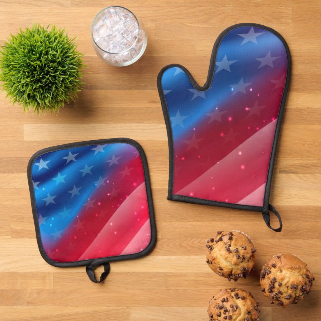 Matching Colorful Patriotic Pattern Oven Mitt & Pot Holder Set (Top Down)
