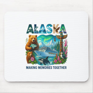 Matching Family Friends And Group Alaskan Alaska C Mouse Mat