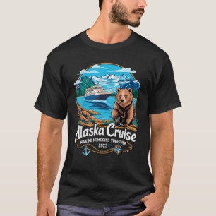 Matching Family Friends and Group Alaskan Alaska C T-Shirt