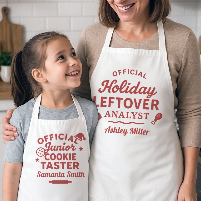 Matching Holiday Apron Set — Mom & Child  (Creator Uploaded)