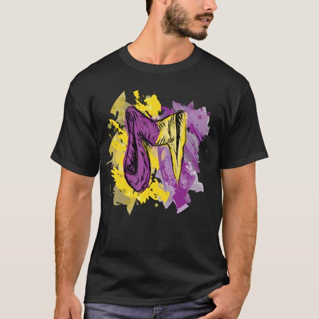 Maunche T-Shirt (Front)