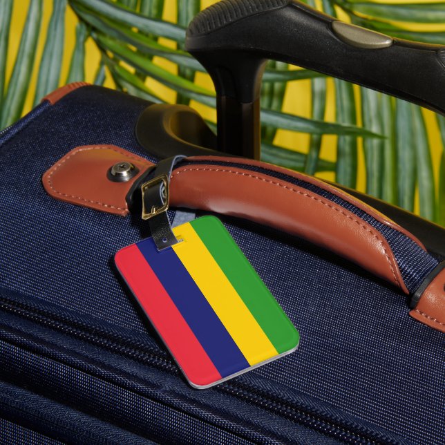 Mauritius flag luggage tag (Front Insitu 1)