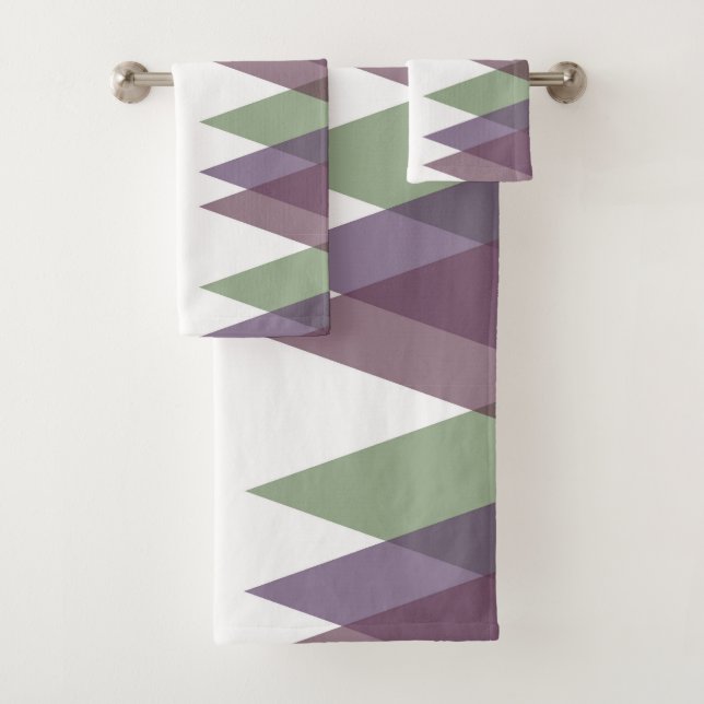 Mauve and green triangles bath towel set (Insitu)