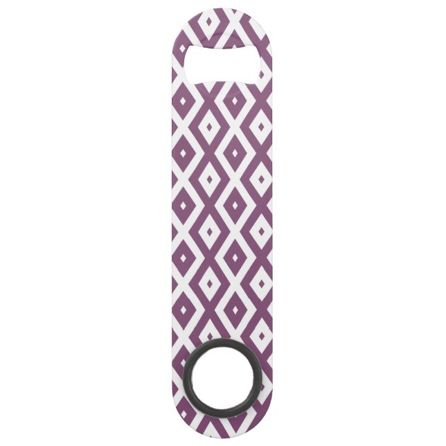 Mauve and white diamond pattern (Front)