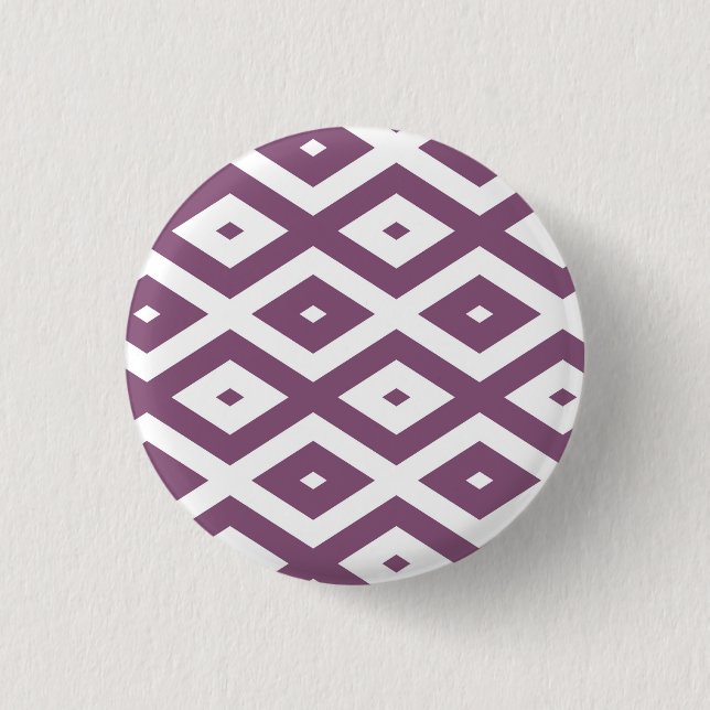 Mauve and white diamond pattern 3 cm round badge (Front)