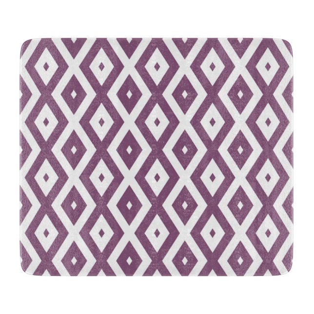 Mauve and white diamond pattern cutting board (Front)