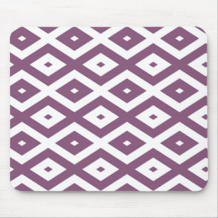 Mauve and white diamond pattern mouse mat