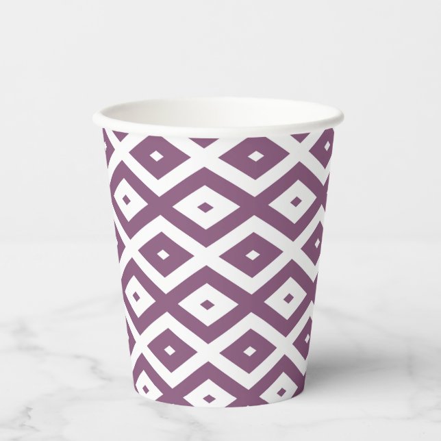 Mauve and white diamond pattern paper cups (Front)