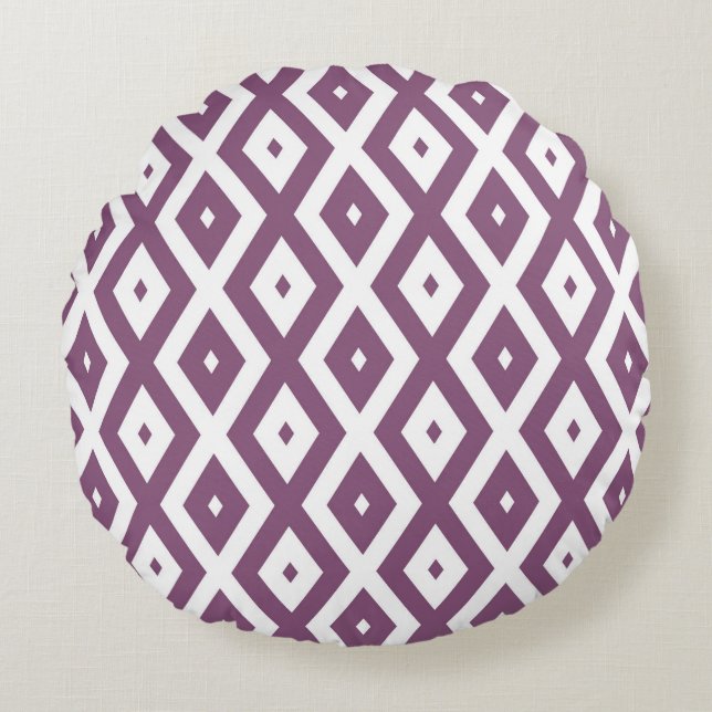 Mauve and white diamond pattern round cushion (Front)