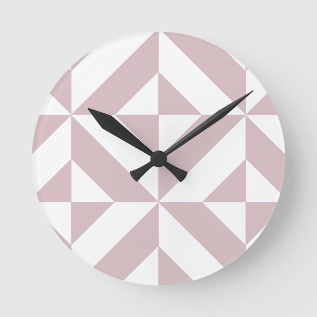 Mauve Geometric Deco Cube Pattern Round Clock (Front)