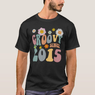 Mb Groovy Since 2015 Retro Hippie Flower 7Th Birth T-Shirt