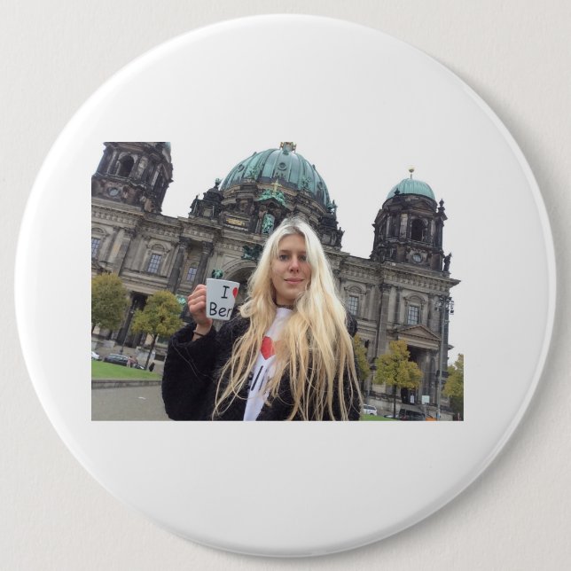 Me at the Berliner Dom!!!!! 6 Cm Round Badge (Front)