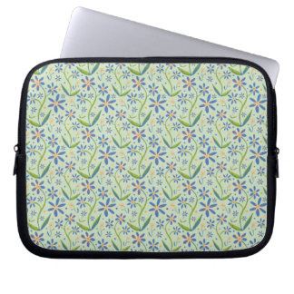 Meadow | Dancing Watercolor Daisies Laptop Sleeve