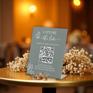 Meadow Flowers Capture the Love Wedding Pedestal Sign