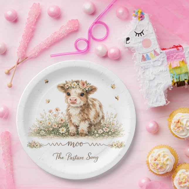 Meadow Melody cow paper plates (Party)