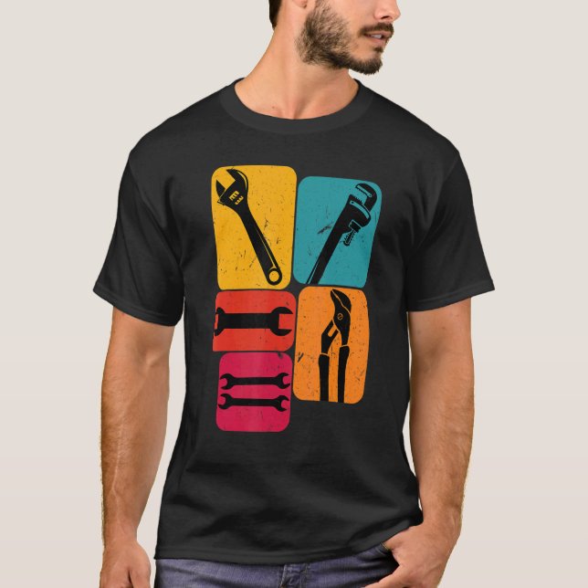 Mechanic wrenches Retro Design T-Shirt (Front)
