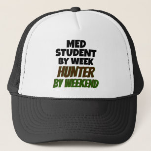 Med Student Loves Hunting Trucker Hat