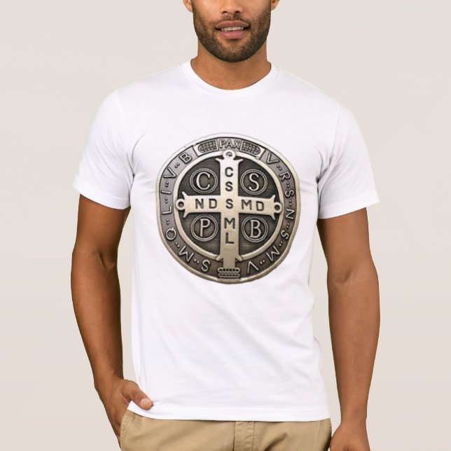 medalla de San Benito T-Shirt (Front)