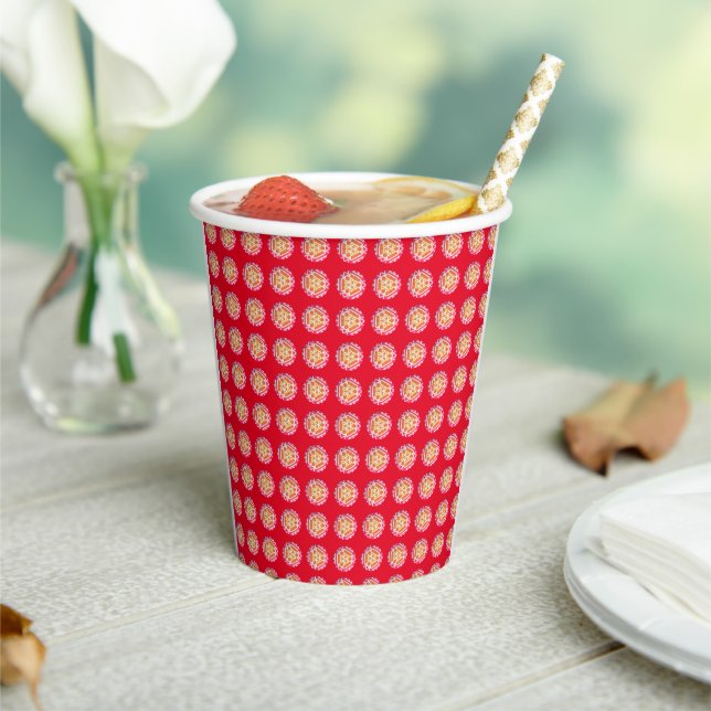 Medallion Red Paper Cup (Insitu)
