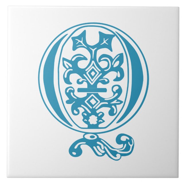 Mediaeval Botanical Decorative Capital Q Tile (Front)