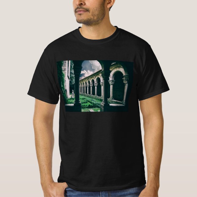 Mediaeval cloister T-Shirt (Front)